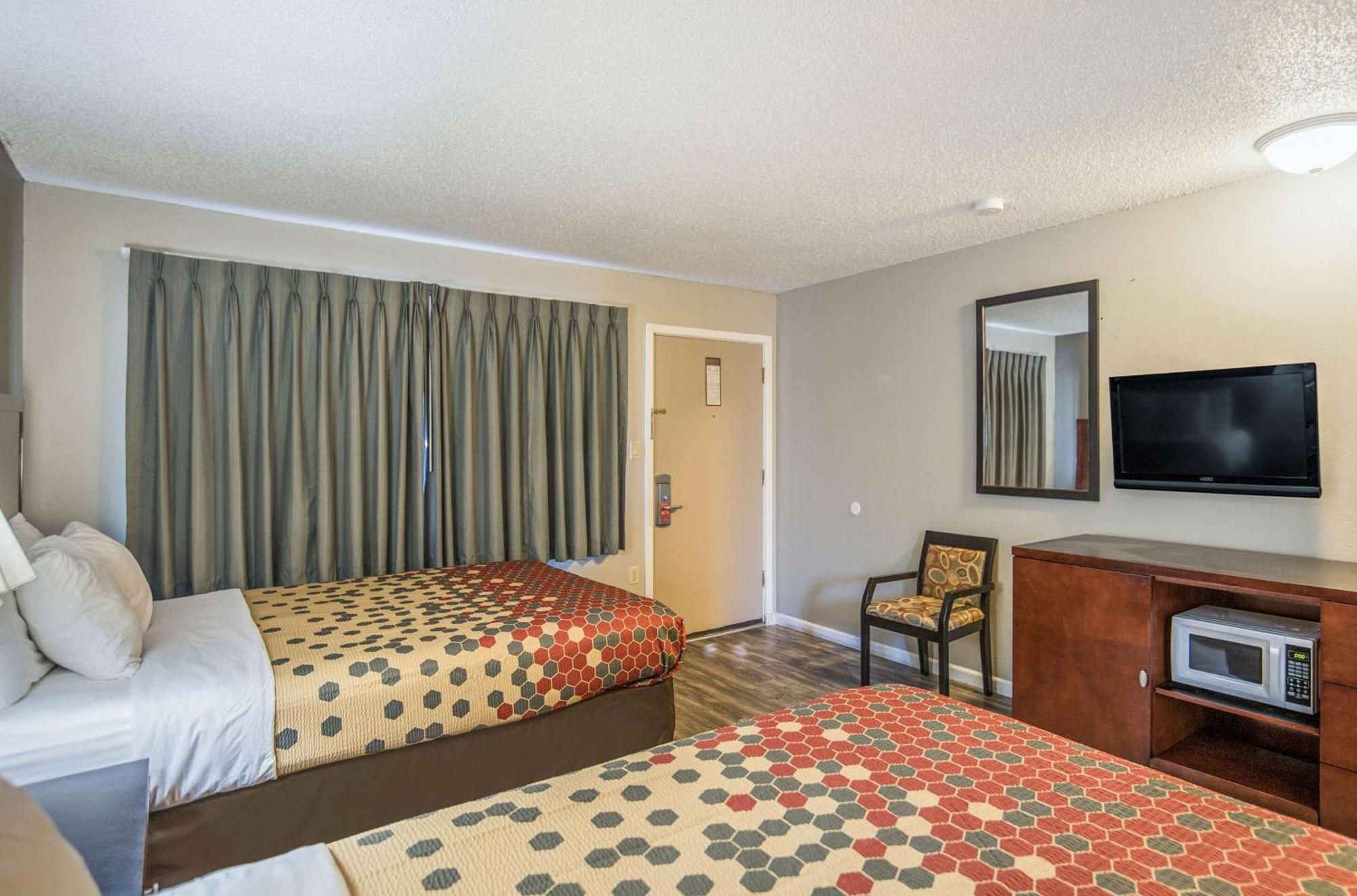 Econo Lodge Inn & Suites Yreka Exteriör bild