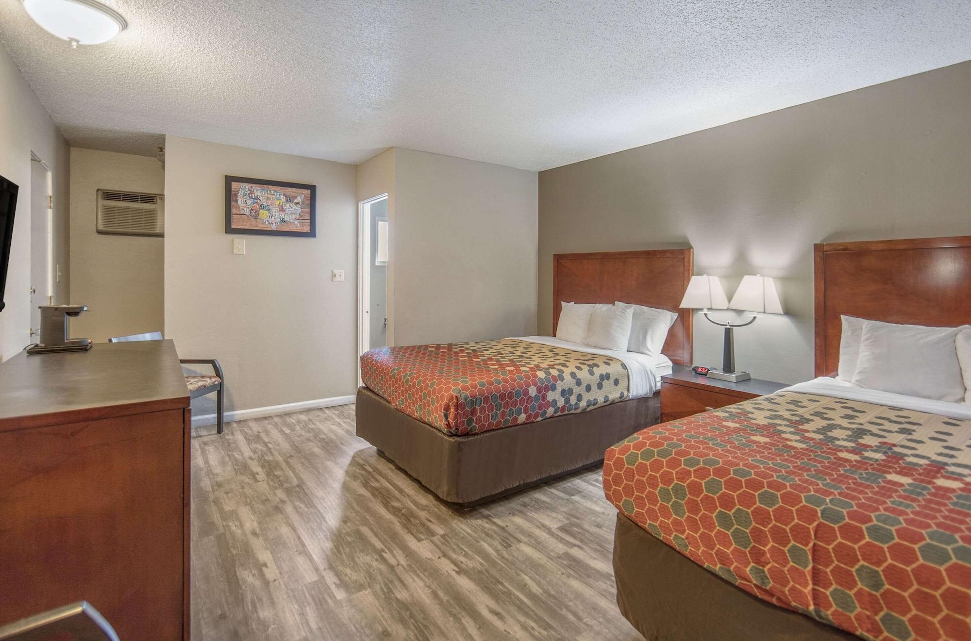 Econo Lodge Inn & Suites Yreka Exteriör bild