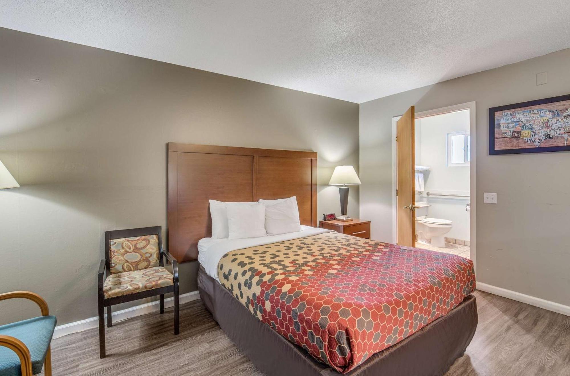 Econo Lodge Inn & Suites Yreka Exteriör bild