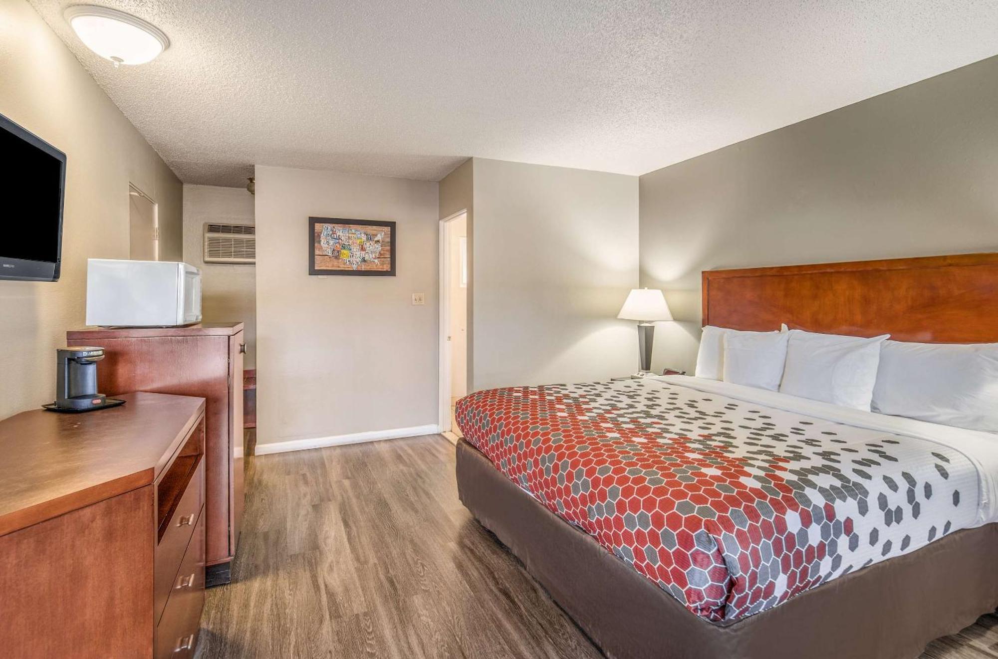 Econo Lodge Inn & Suites Yreka Exteriör bild