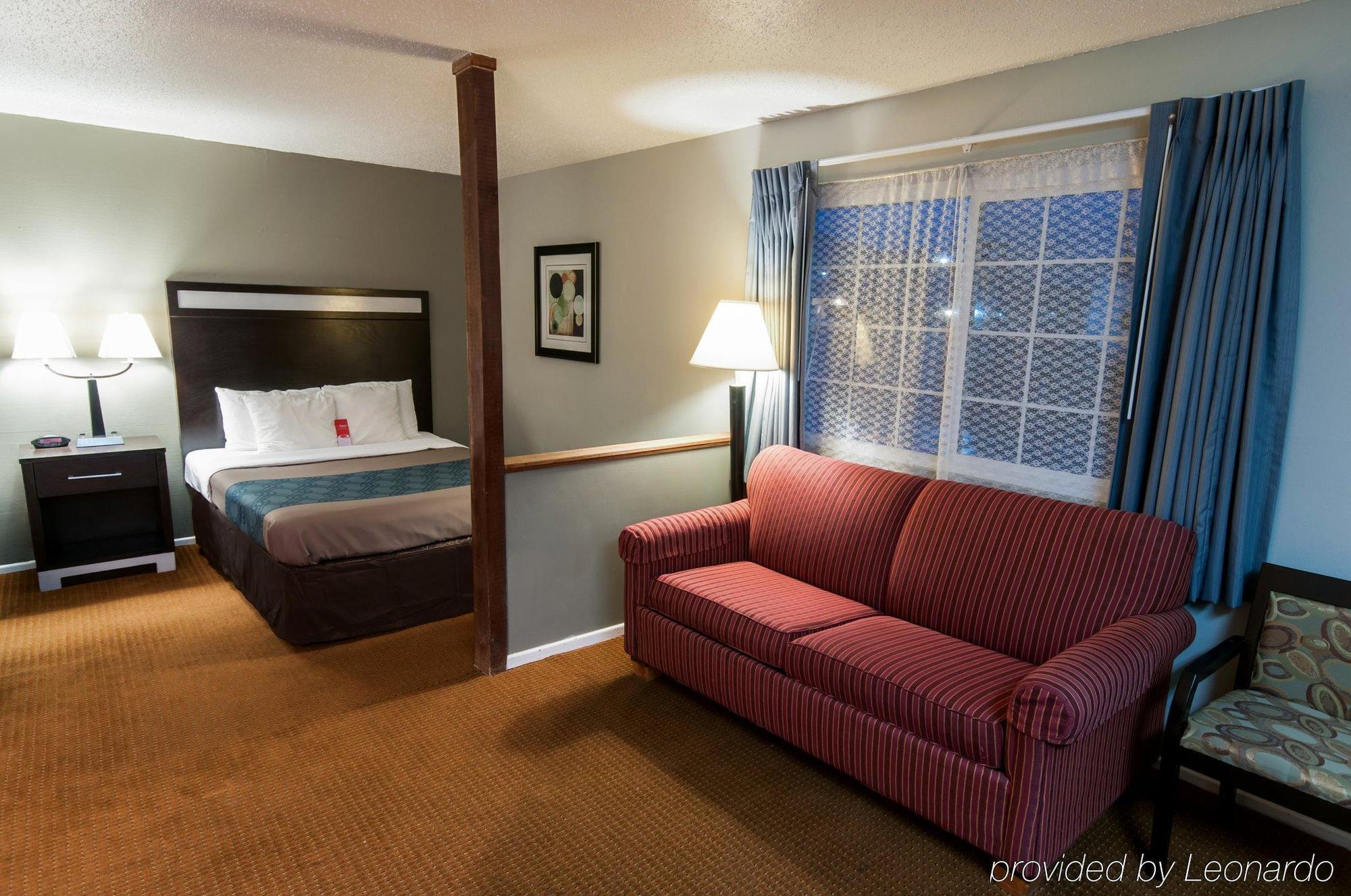 Econo Lodge Inn & Suites Yreka Exteriör bild