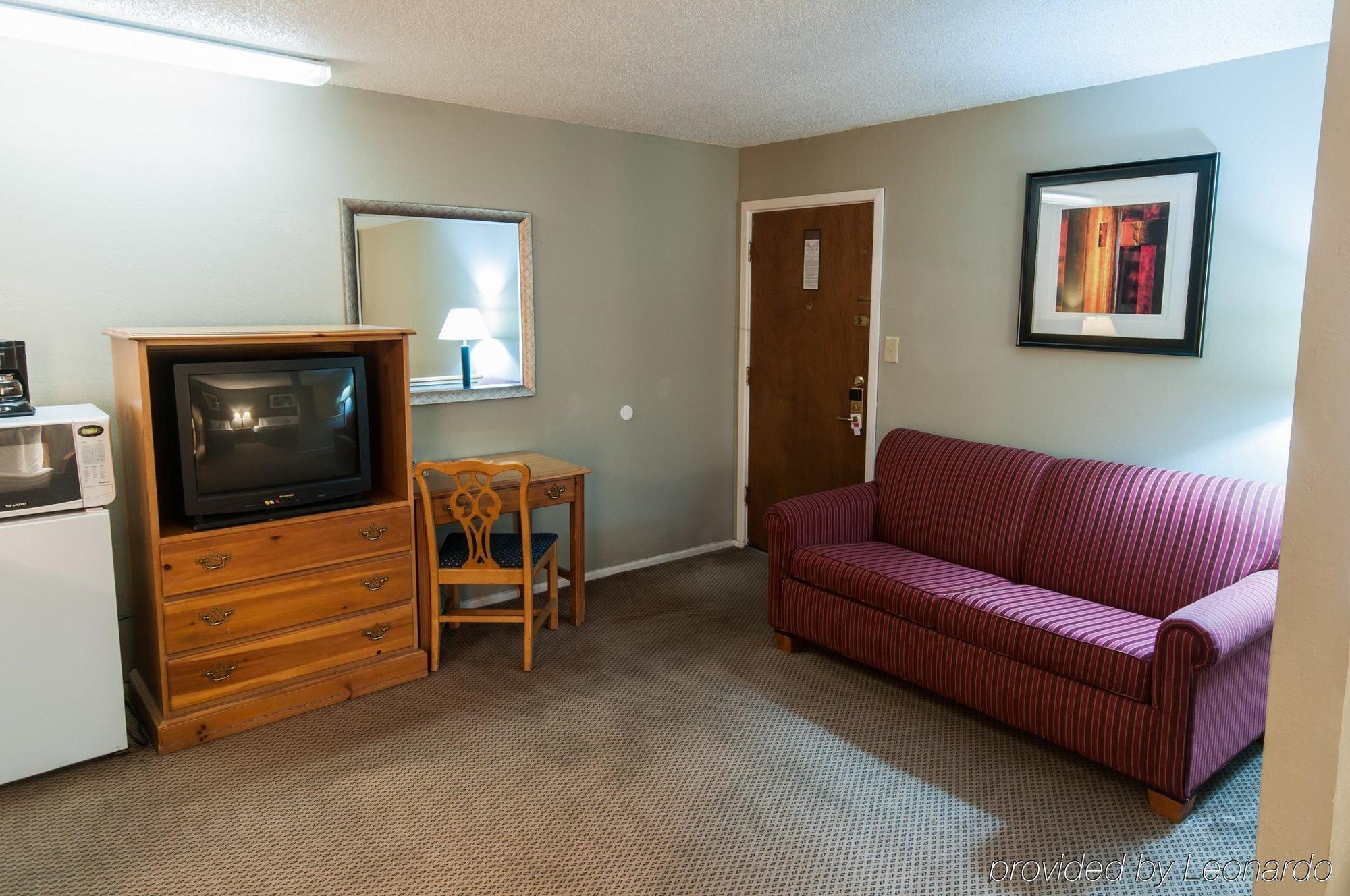 Econo Lodge Inn & Suites Yreka Exteriör bild